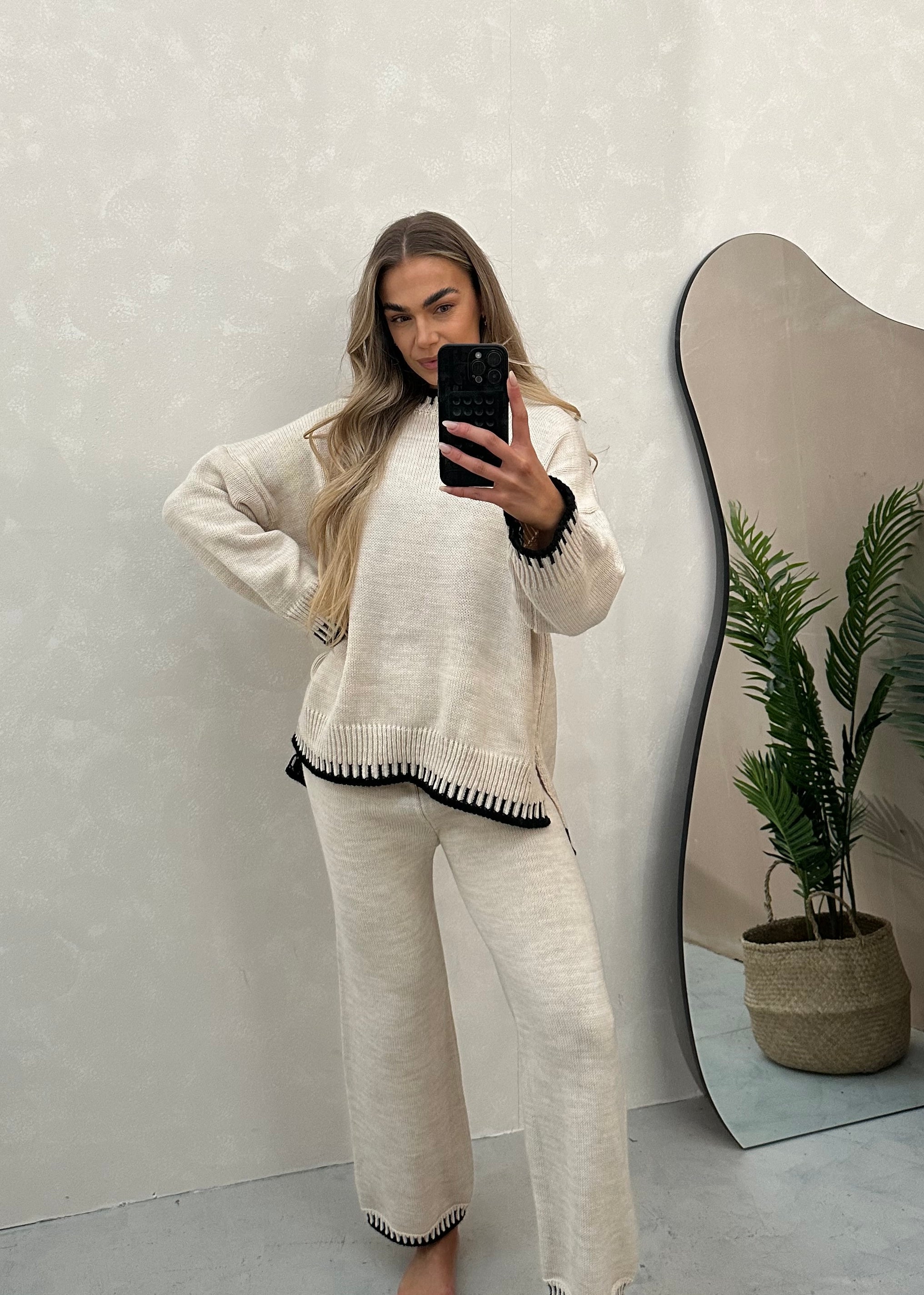 Beige knitted jumper sale
