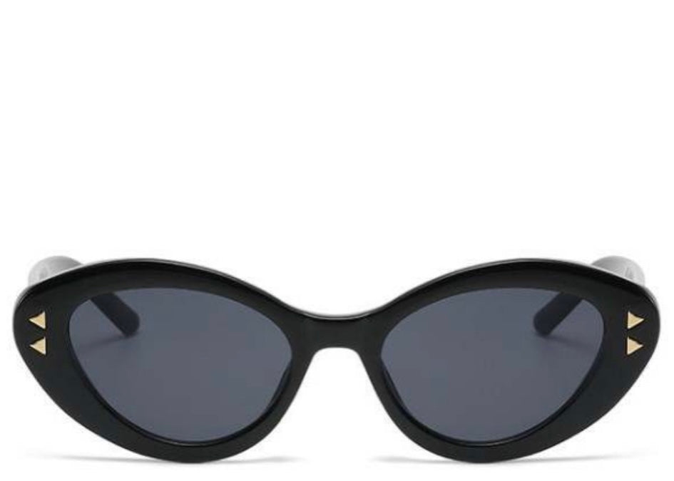 Jamaica Black Round Cat Eye Sunglasses