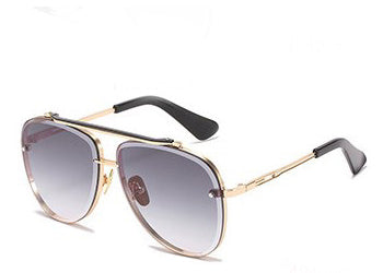 Maldives Smoke Oversized Aviators