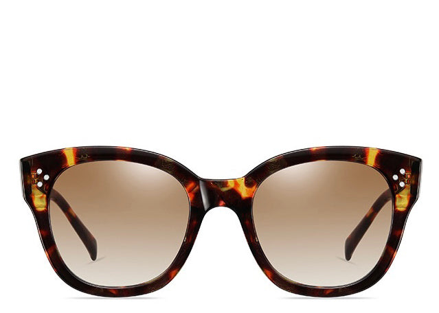 Women's brown frame round sunglasses