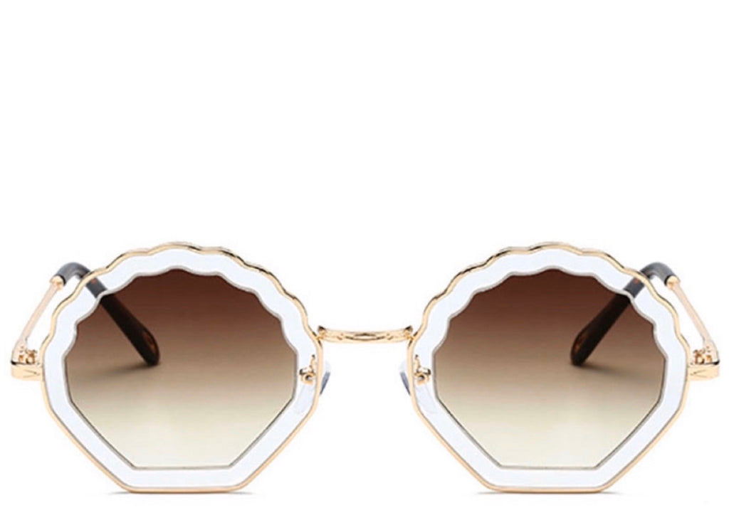Women's brown tinted gradient crinkle edge fashionable sunglasses